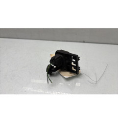 Bouton de coffre PEUGEOT 607