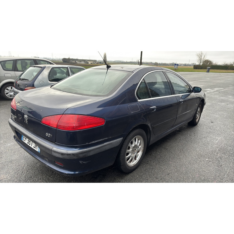 Bouton de coffre PEUGEOT 607 Photo n°8