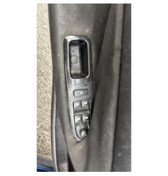Bouton de coffre PEUGEOT 607