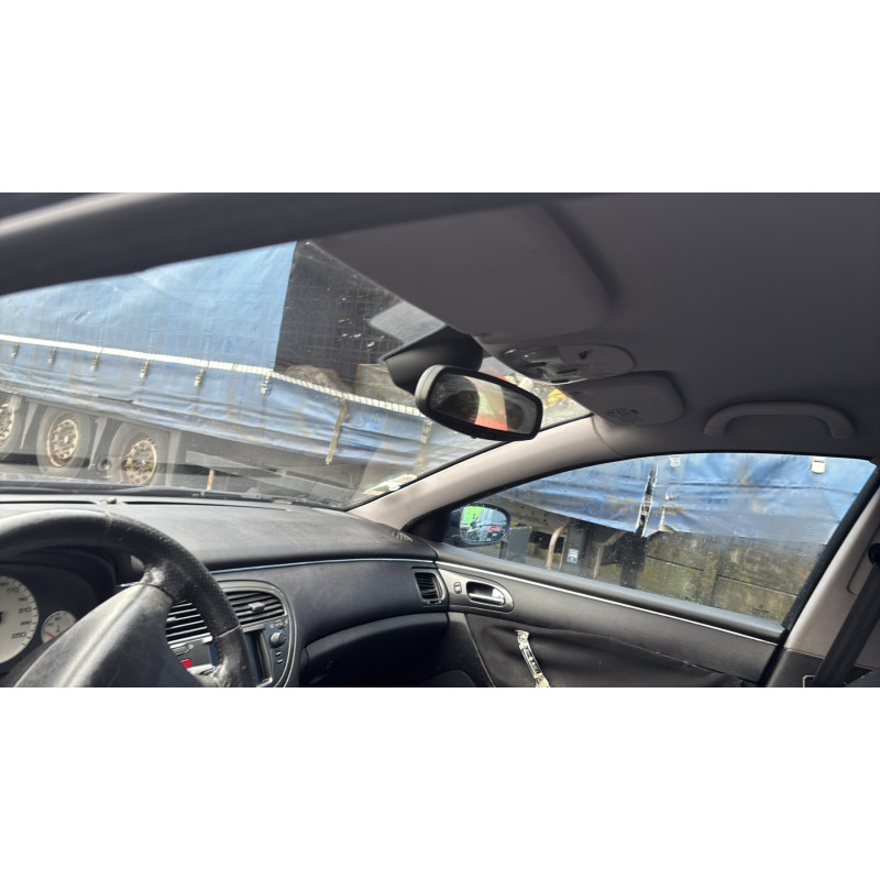 Bouton de coffre PEUGEOT 607 Photo n°17