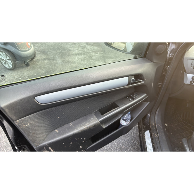 Calandre OPEL ASTRA H Photo n°15