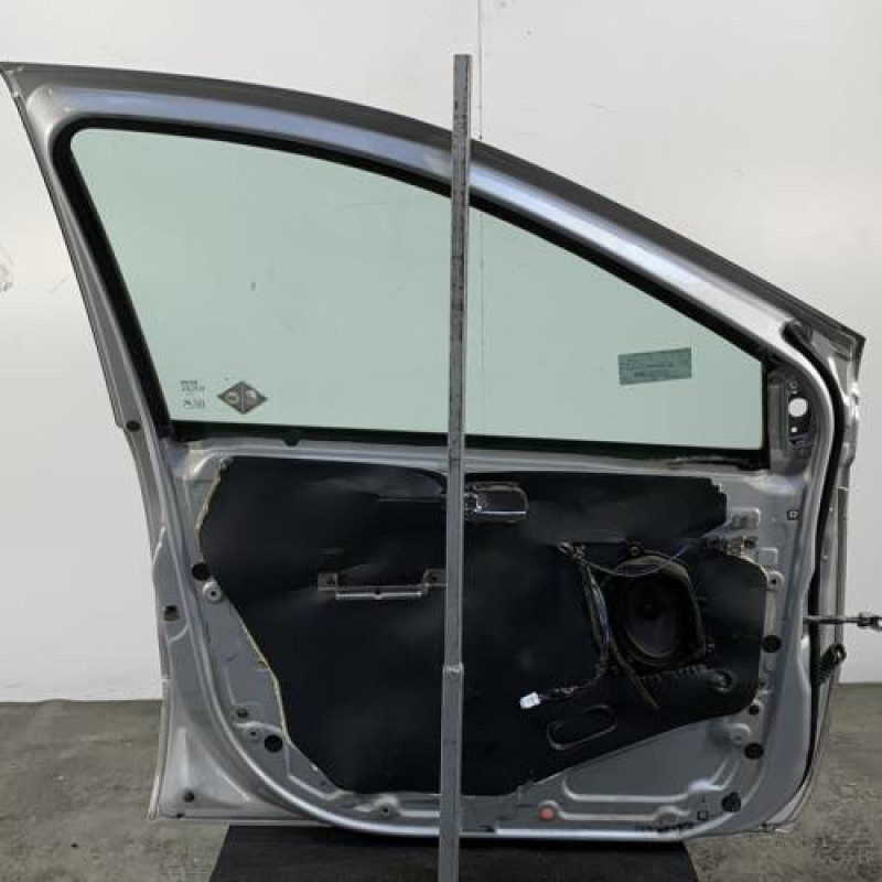 Porte avant gauche NISSAN ALMERA TINO Photo n°9