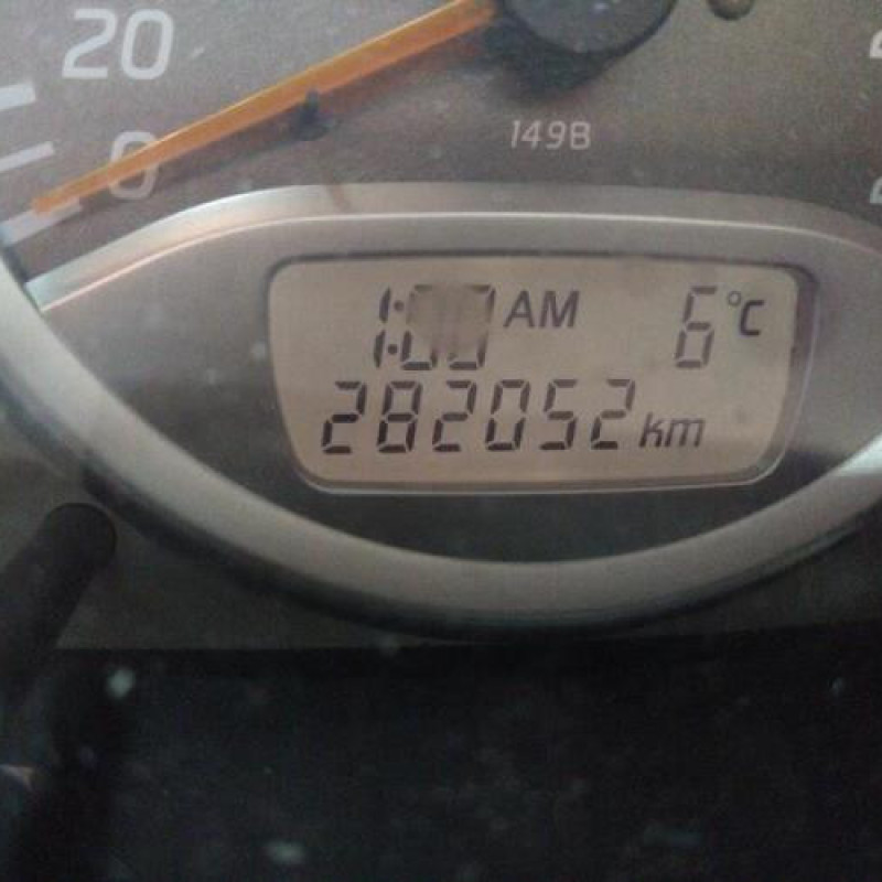 Neiman NISSAN ALMERA TINO Photo n°4