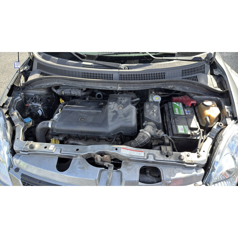 Capot SUZUKI SWIFT 3 Photo n°14