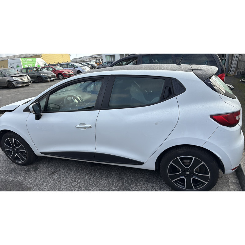 Actionneur verrou trappe d'essence RENAULT CLIO 4 Photo n°10
