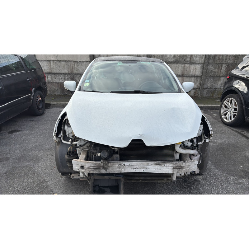Actionneur verrou trappe d'essence RENAULT CLIO 4 Photo n°12