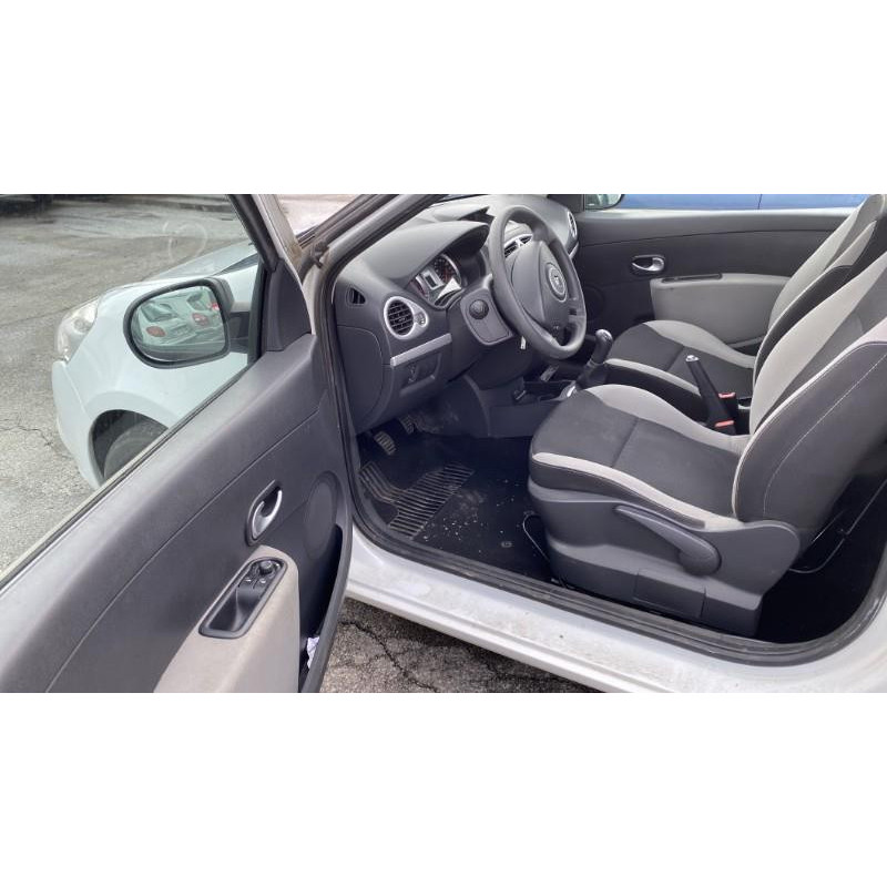 Retroviseur droit RENAULT CLIO 3 Photo n°11