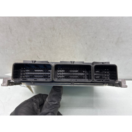 Calculateur moteur RENAULT CAPTUR 1