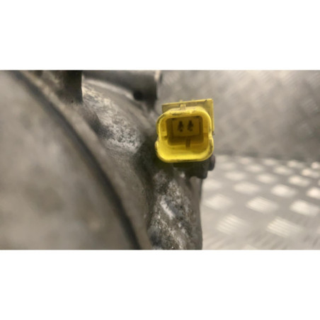 Compresseur clim OPEL ASTRA H Photo n°1