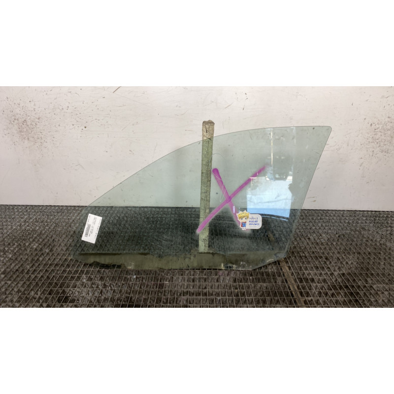 Vitre avant droit VOLKSWAGEN BORA Photo n°4