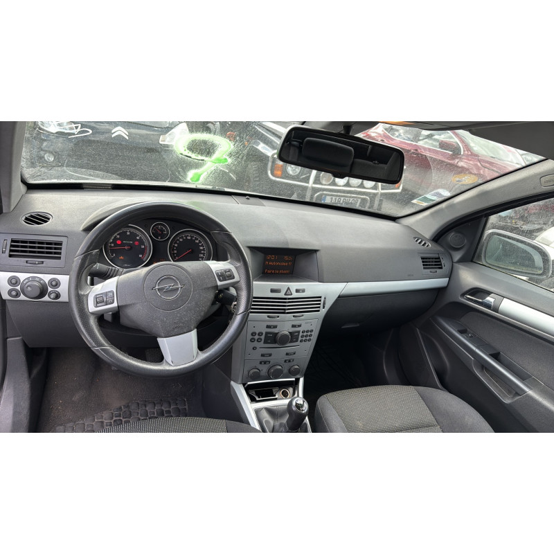 Leve vitre electrique arriere gauche OPEL ASTRA H Photo n°18