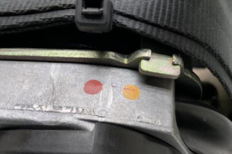Pretensionneur de ceinture avant droit RENAULT CAPTUR 1