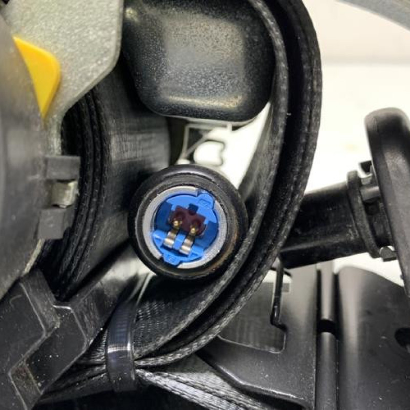 Pretensionneur de ceinture avant droit RENAULT CAPTUR 1 Photo n°4