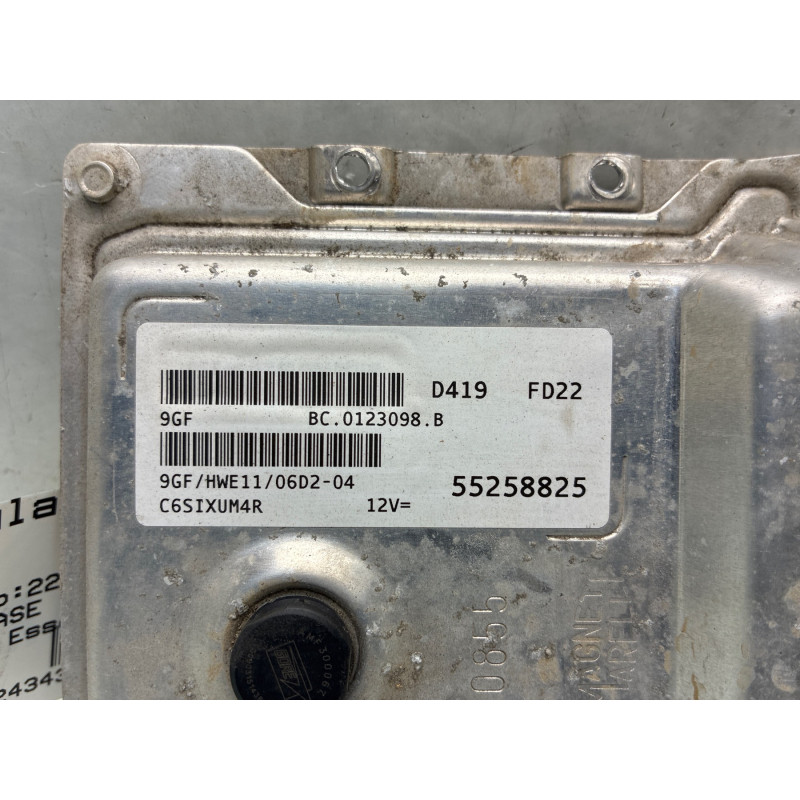 Calculateur moteur FIAT 500X Photo n°3