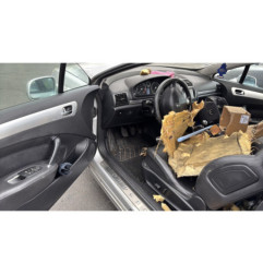Attache ceinture avant gauche PEUGEOT 407