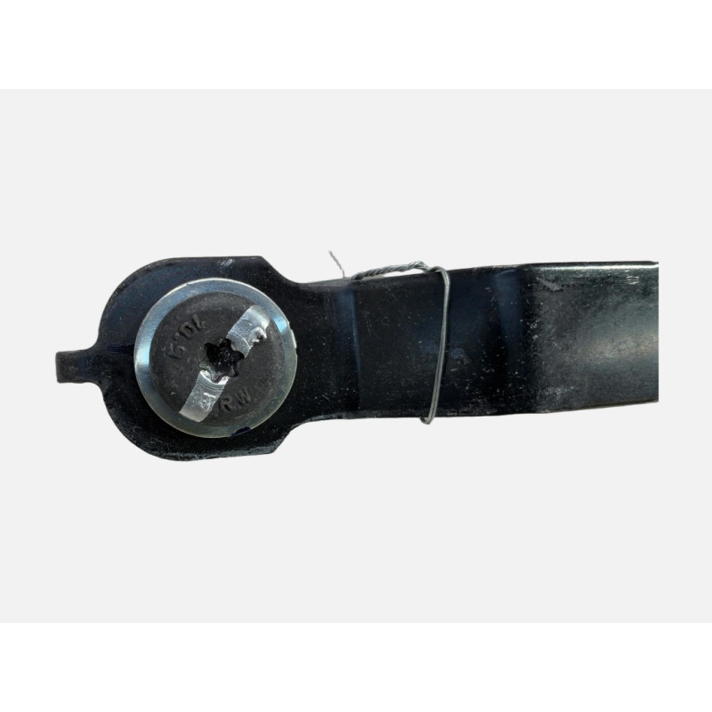 Attache ceinture avant droit RENAULT CLIO 3 Photo n°7
