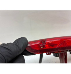 Feu arriere stop central PEUGEOT 208 1