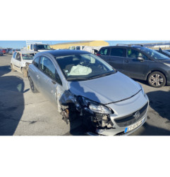 Feu arriere stop central OPEL CORSA E
