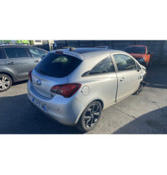 Feu arriere stop central OPEL CORSA E