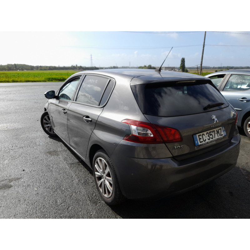 Plage arriere PEUGEOT 308 2 Photo n°7