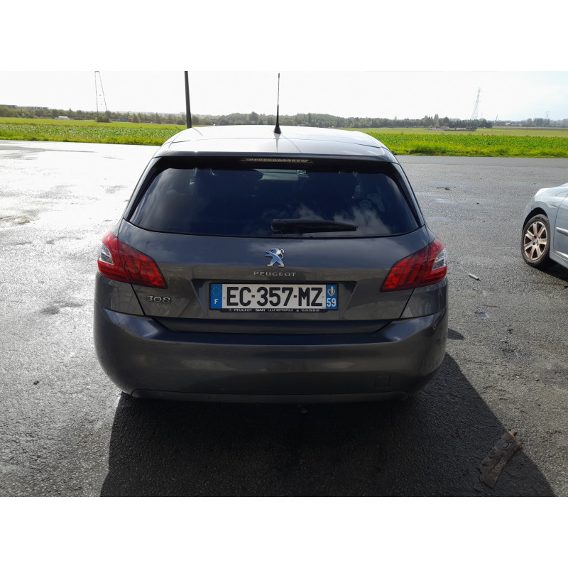 Plage arriere PEUGEOT 308 2 Photo n°9