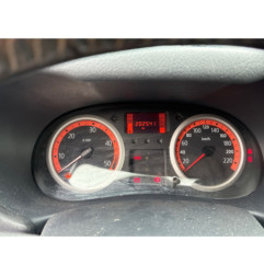 Feu arriere stop central RENAULT CLIO 2