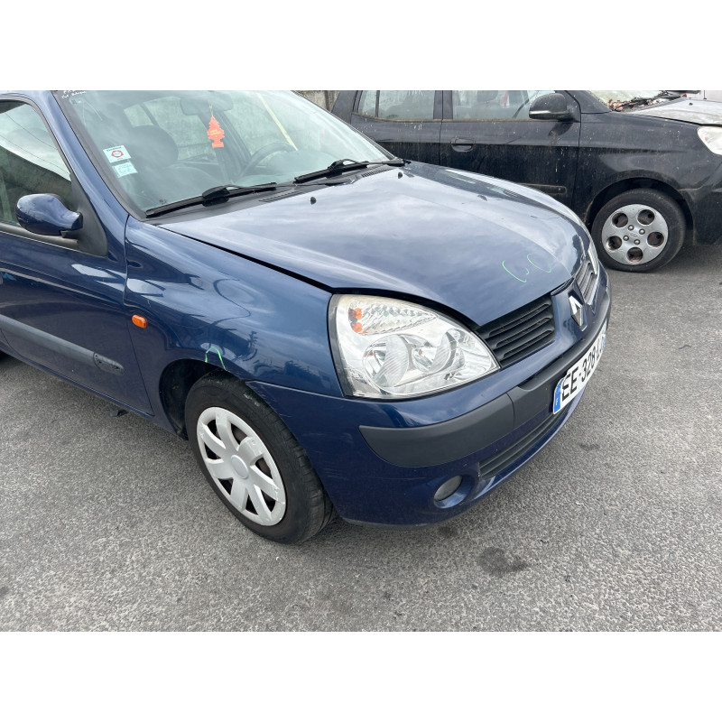 Feu arriere stop central RENAULT CLIO 2 Photo n°11