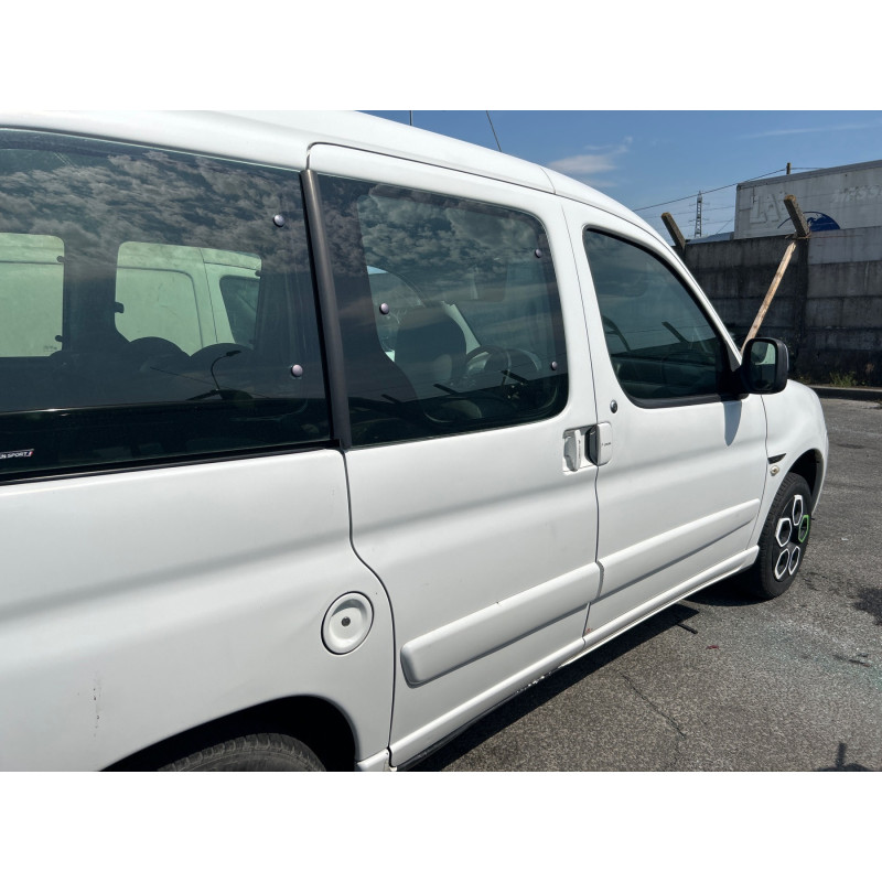 Aile avant droit CITROEN BERLINGO 1 Photo n°19