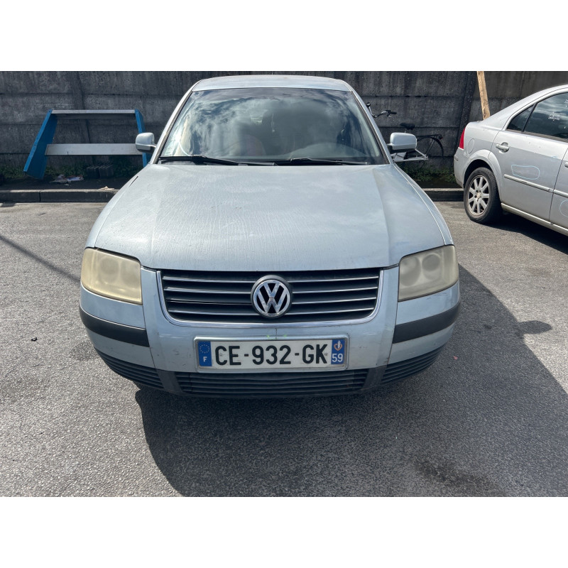 Aile avant droit VOLKSWAGEN PASSAT 4 Photo n°7