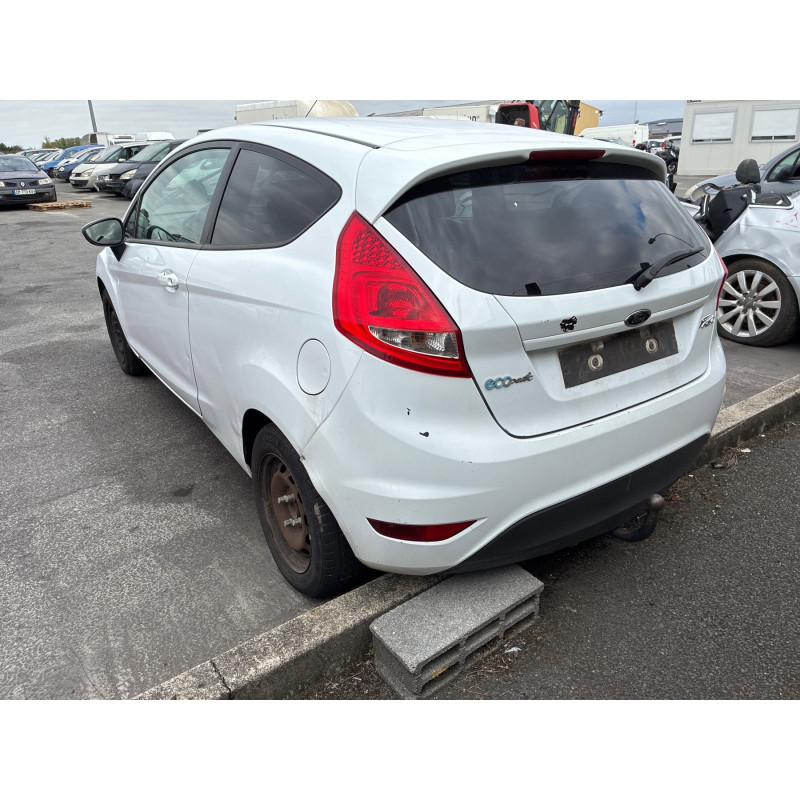 FORD FIESTA 6 PHASE 1 1.6 TDCI - 8V TURBO Photo n°3