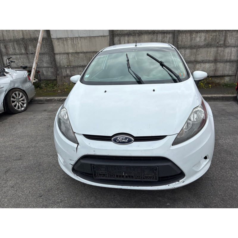 FORD FIESTA 6 PHASE 1 1.6 TDCI - 8V TURBO Photo n°6