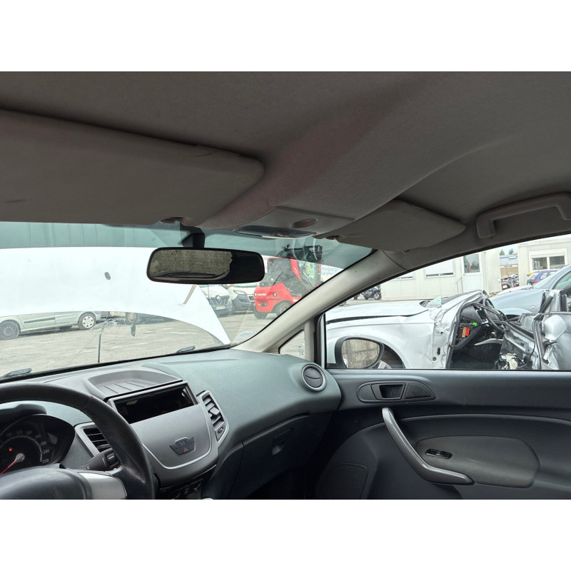FORD FIESTA 6 PHASE 1 1.6 TDCI - 8V TURBO Photo n°12