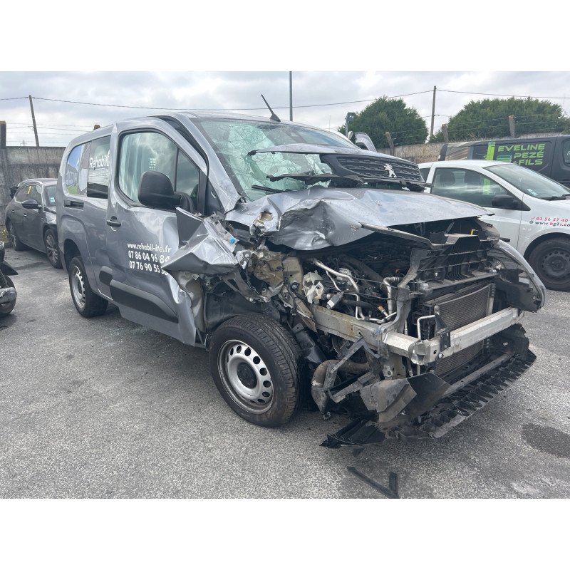 PEUGEOT PARTNER 3 PHASE 1 1.5 BLUE HDI - 16V TURBO Photo n°13