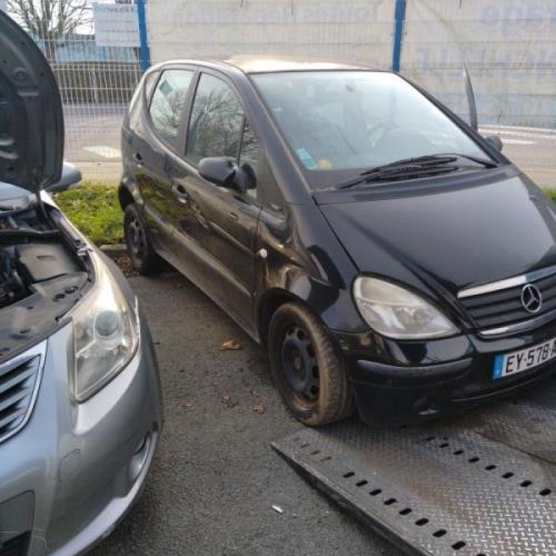 Feu arriere principal droit (feux) MERCEDES CLASSE A 168 Photo n°5