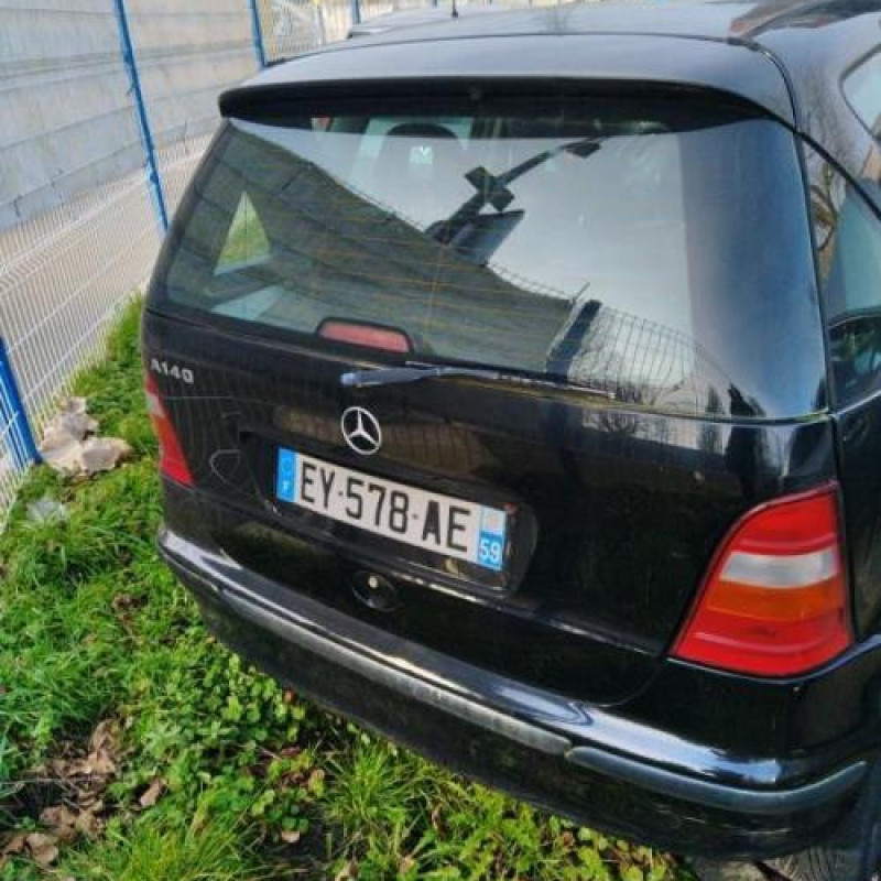 Feu arriere principal droit (feux) MERCEDES CLASSE A 168 Photo n°7