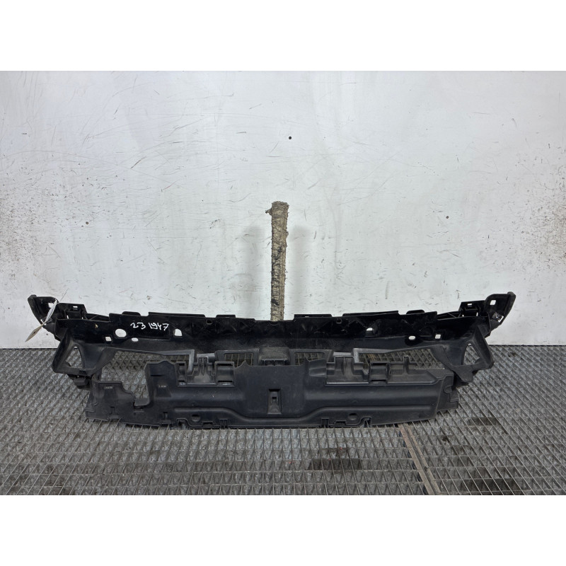 Armature avant, Masque avant PEUGEOT 5008 1 Photo n°2