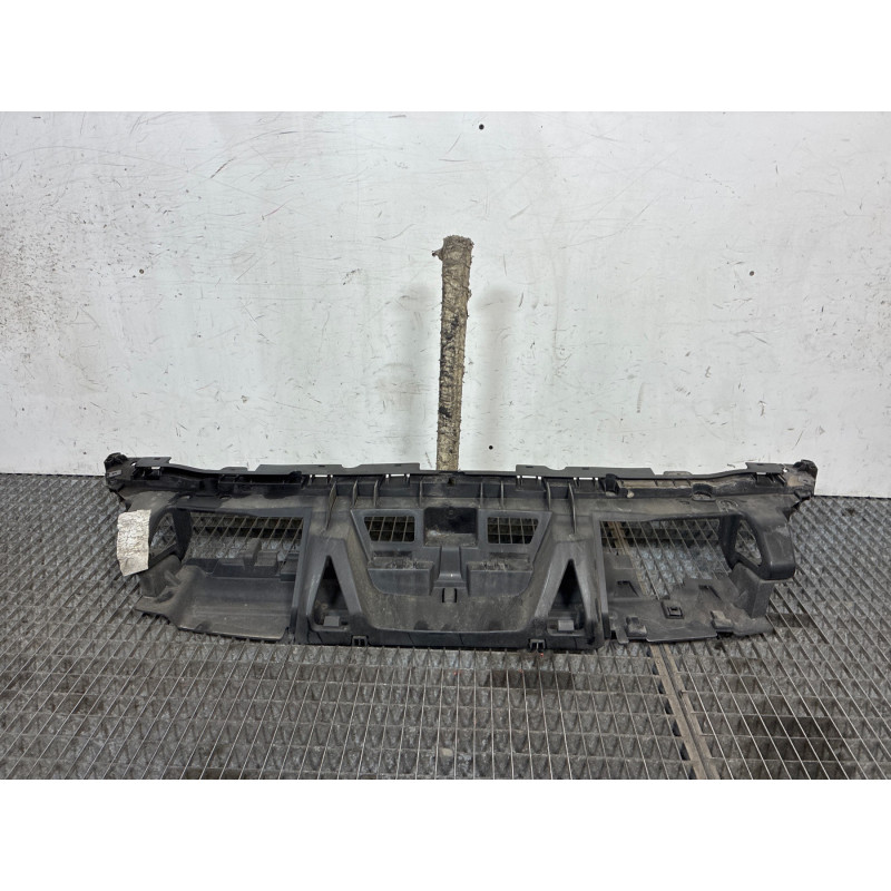 Armature avant, Masque avant PEUGEOT 5008 1 Photo n°4