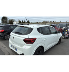 Attache ceinture avant droit DACIA SANDERO 3