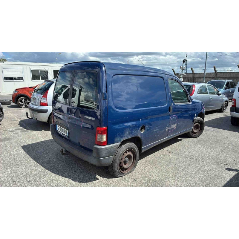 Calandre PEUGEOT PARTNER 1 Photo n°11