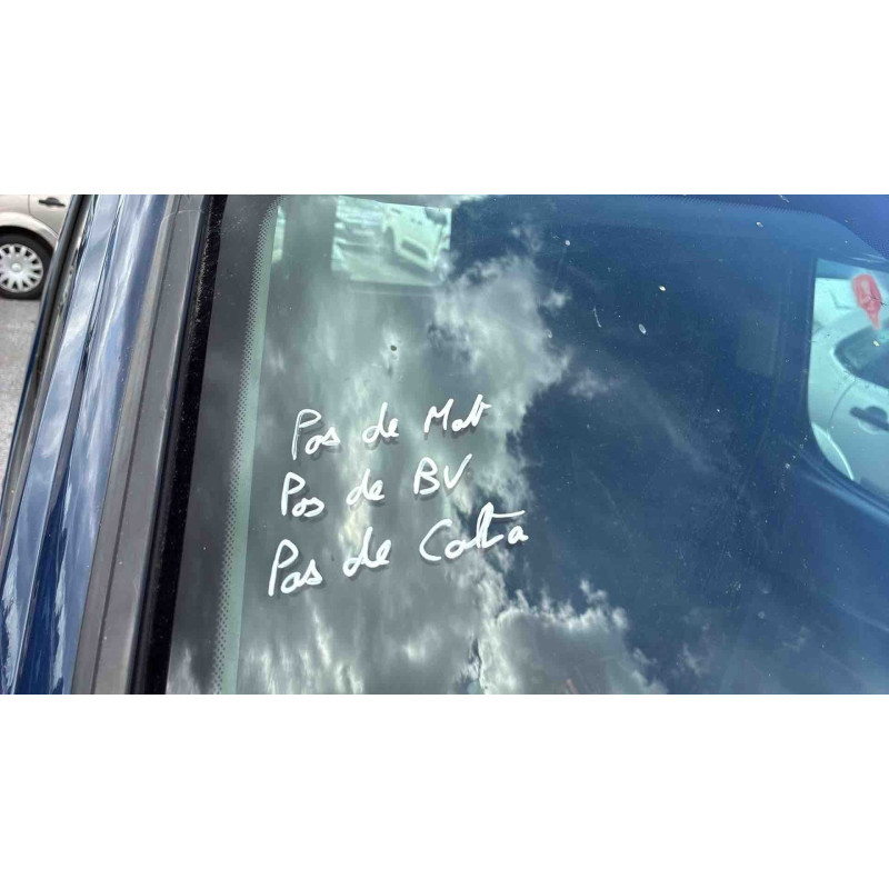 Calandre PEUGEOT PARTNER 1 Photo n°14