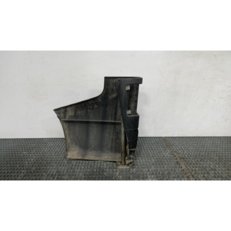 Crosse arriere droit RENAULT TRAFIC 3 COURT