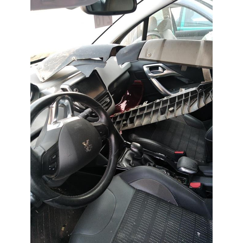 Crosse arriere droit PEUGEOT 2008 1 Photo n°6