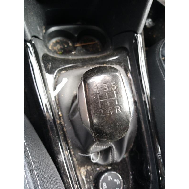 Crosse arriere droit PEUGEOT 2008 1 Photo n°14