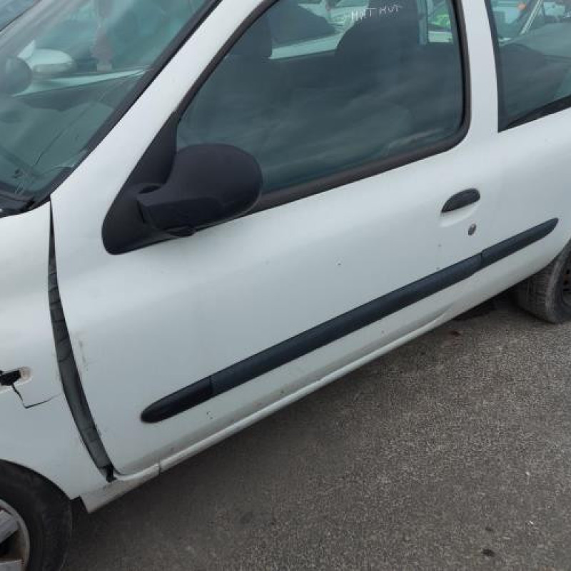 Serrure avant gauche RENAULT CLIO 2 CAMPUS Photo n°8
