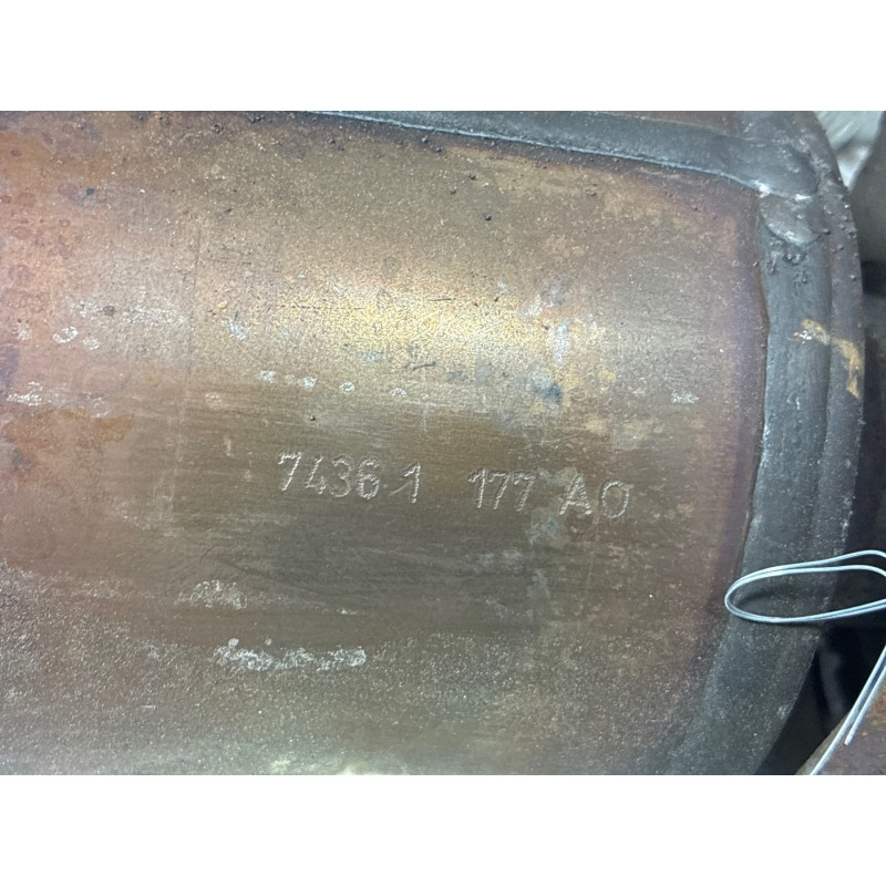 Catalyseur (echappement) VOLKSWAGEN POLO 5 Photo n°4