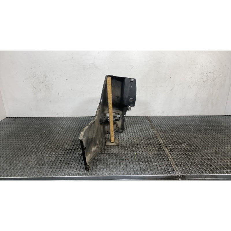 Crosse arriere droit PEUGEOT 4007 Photo n°3