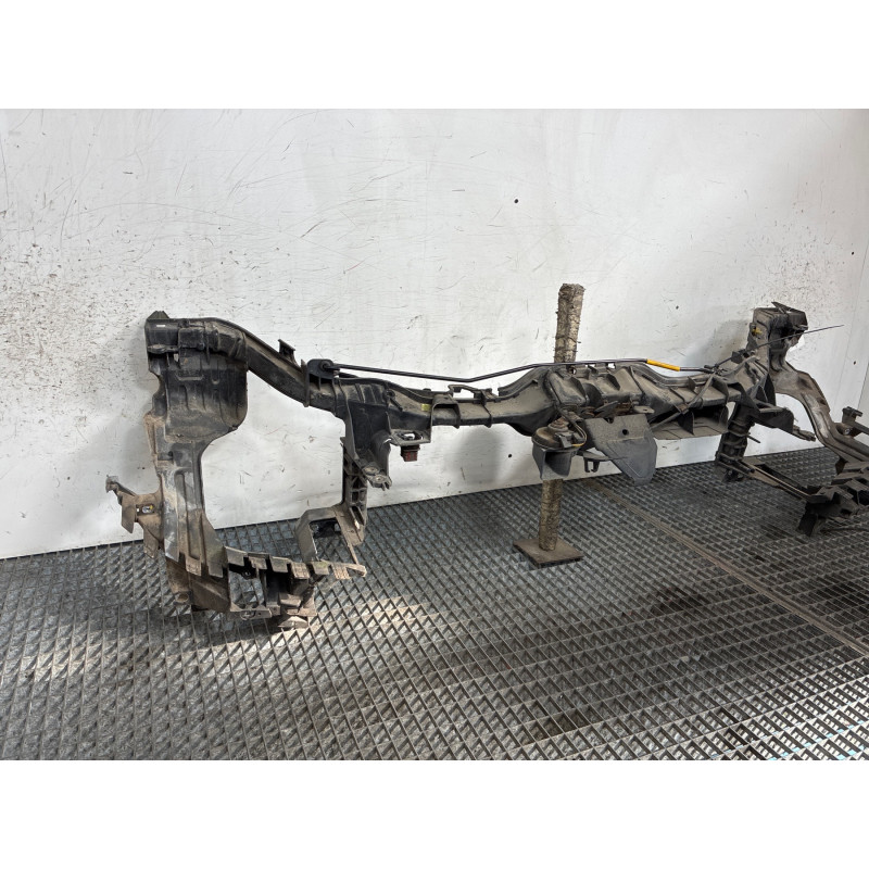 Face avant MERCEDES CLASSE A 169 Photo n°5