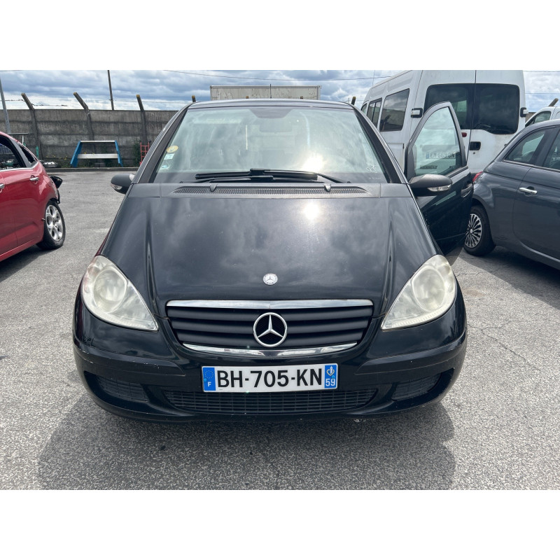 Face avant MERCEDES CLASSE A 169 Photo n°16