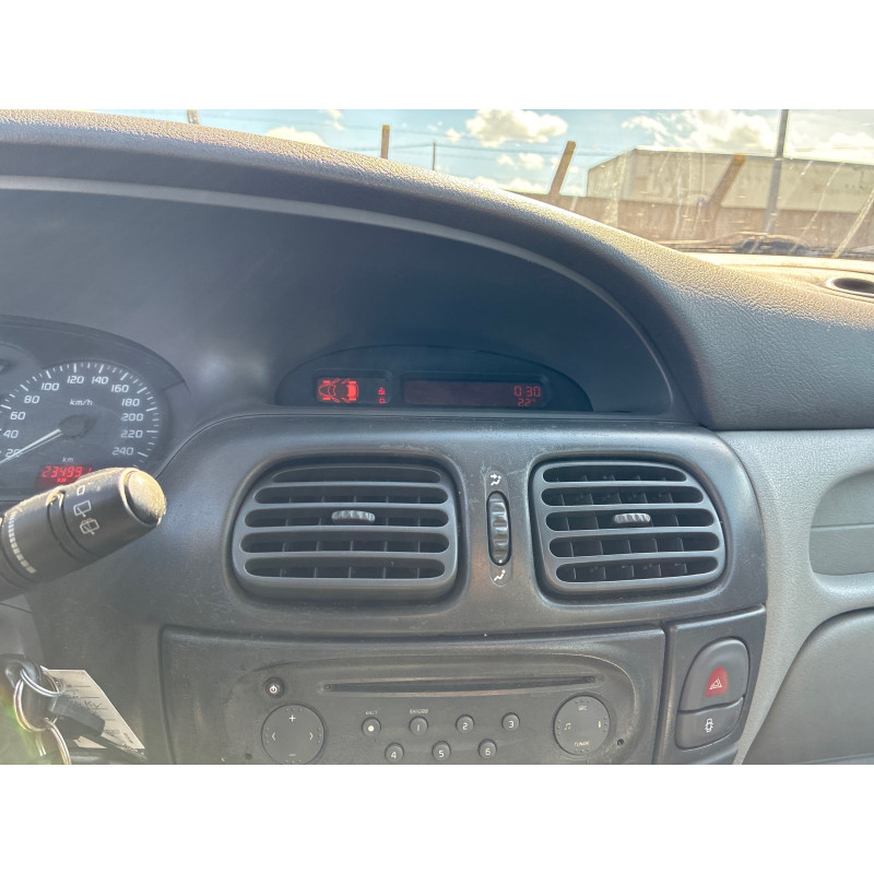 Neiman RENAULT SCENIC 1 Photo n°19