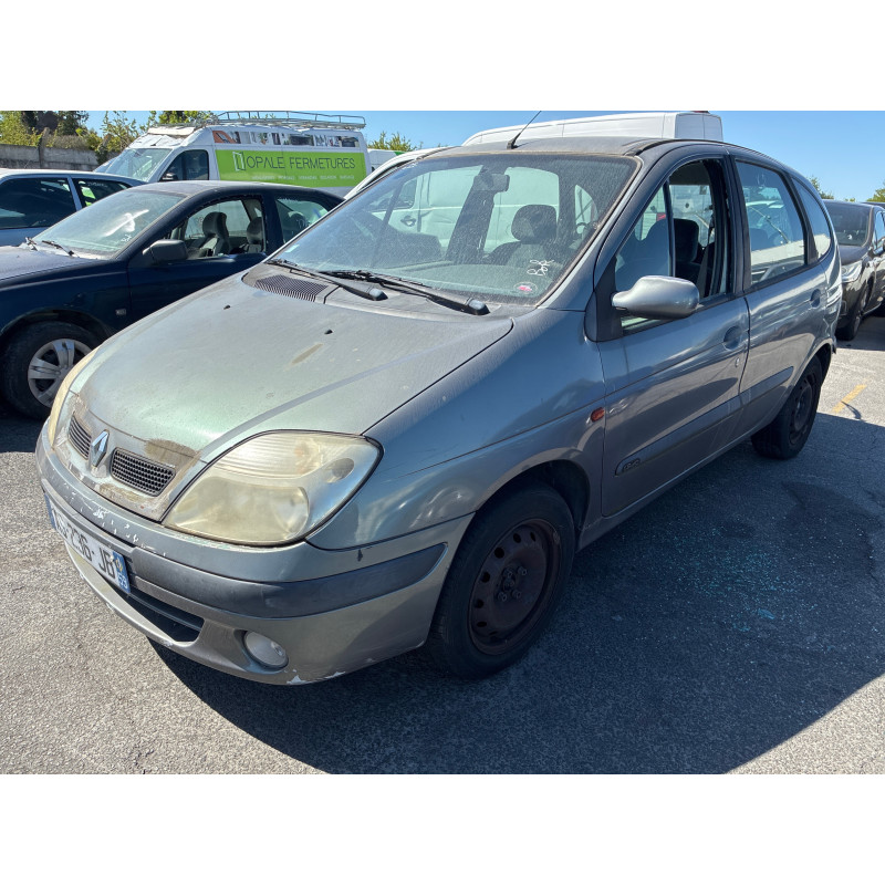 Feu arriere principal gauche (feux) RENAULT SCENIC 1 Photo n°4